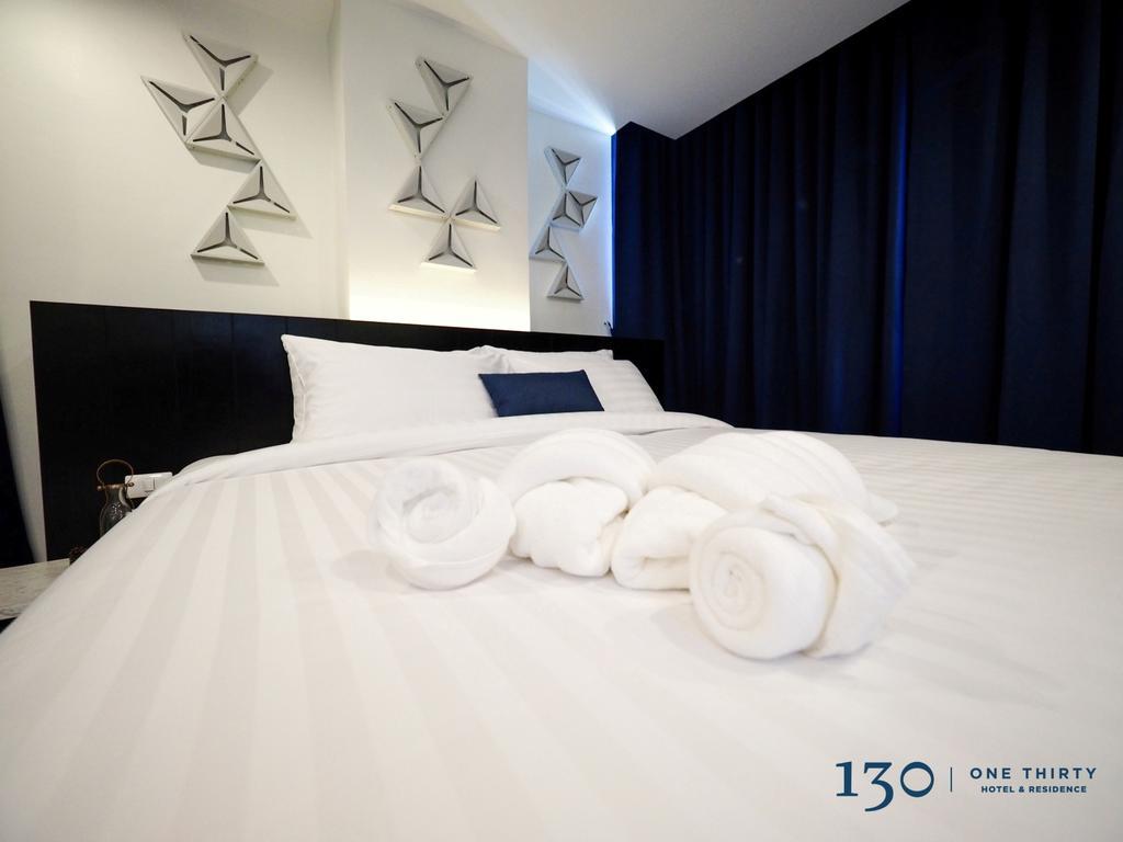 130 Hotel & Residence Bangkok Extérieur photo