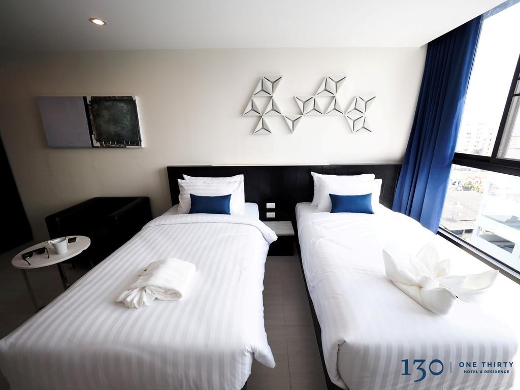 130 Hotel & Residence Bangkok Extérieur photo