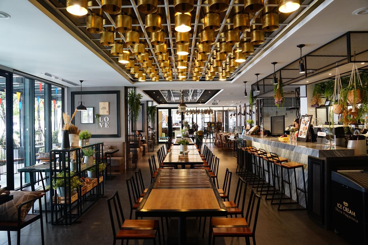 130 Hotel & Residence Bangkok Extérieur photo